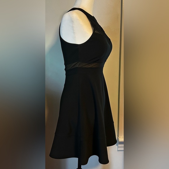 Le Chateau Black Midi Dress Size XS sleeveless - Picture 3 of 10